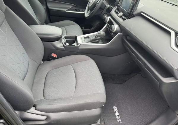Toyota RAV4 cena 72999 przebieg: 21000, rok produkcji 2020 z Rzeszów małe 781